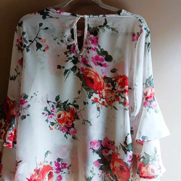 PRETTY ruffled long sleeve blouse layered flowers MADE CANADA NEARLY NEW SZ XL - Picture 9 of 9